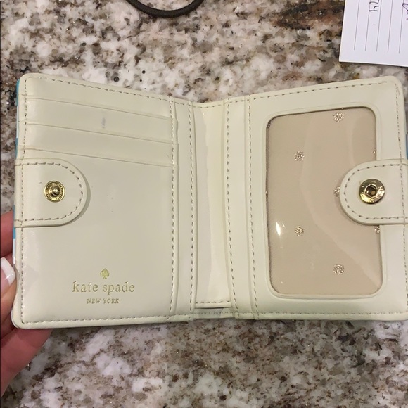 Kate Spade Wallet - Picture 2 of 3